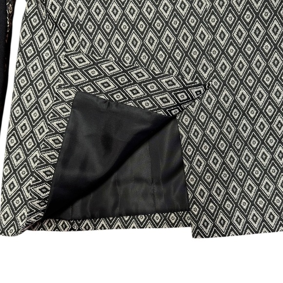 BCBGMaxAzria Women’s Diamond Jacquard Clifford Blazer Jacket ~ Size M - Picture 9 of 14